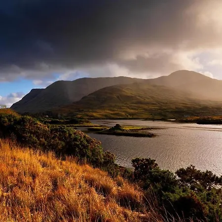 Glen Cottages, Clifden, Co. Galway - 3 Bedrooms Sleeps 5 * Clifden